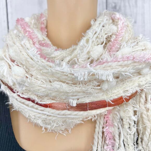 Handmade Boucle Boho Fringe Scarf cream pink womens - Picture 3 of 4